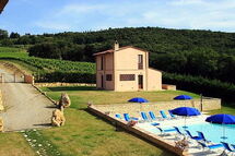 PODERE LA VEDUTA PODERE LA VEDUTA