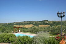 TRECENTO TRECENTO